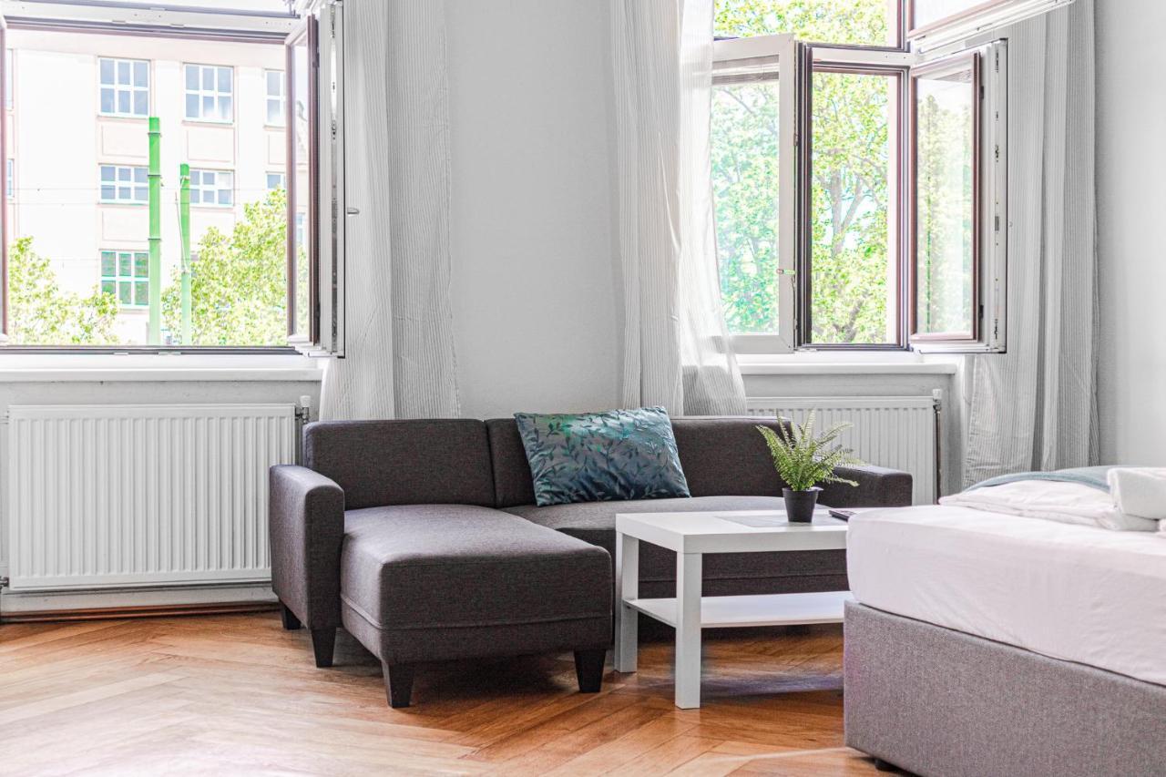 Brilliant 2Br Apt. Near Akh-Hospital Apartment Wina Bagian luar foto