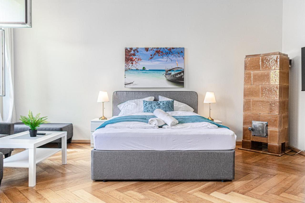 Brilliant 2Br Apt. Near Akh-Hospital Apartment Wina Bagian luar foto